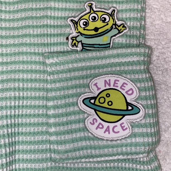 Disney baby Toy Story waffle romper buzz light year “I need space” 6/9m - Picture 3 of 8